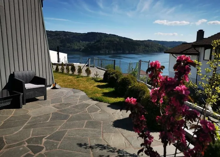 Apartmán Bjornestrand Fjordside View *
