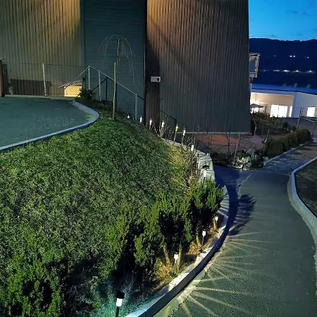 Apartamento Bjornestrand Fjordside View *