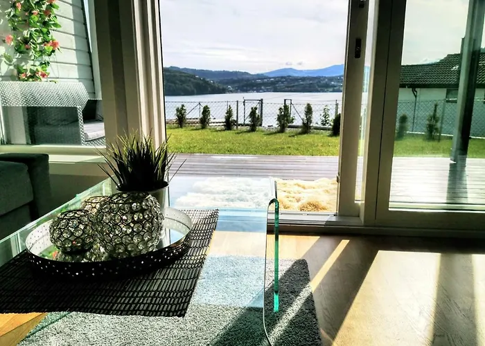 Bjornestrand Fjordside View Appartamento Bergen